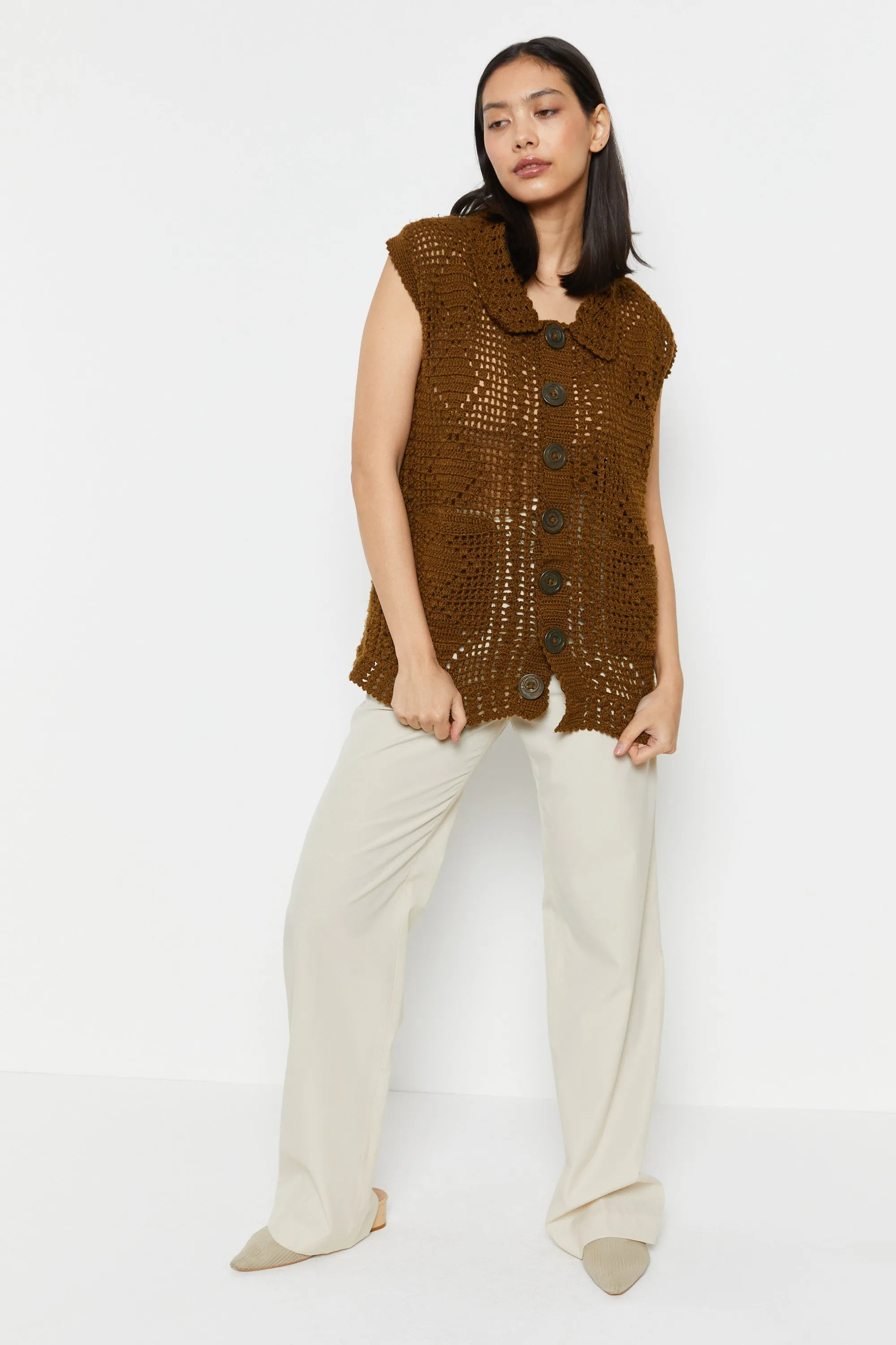 70s Brown Button Crochet Vest M