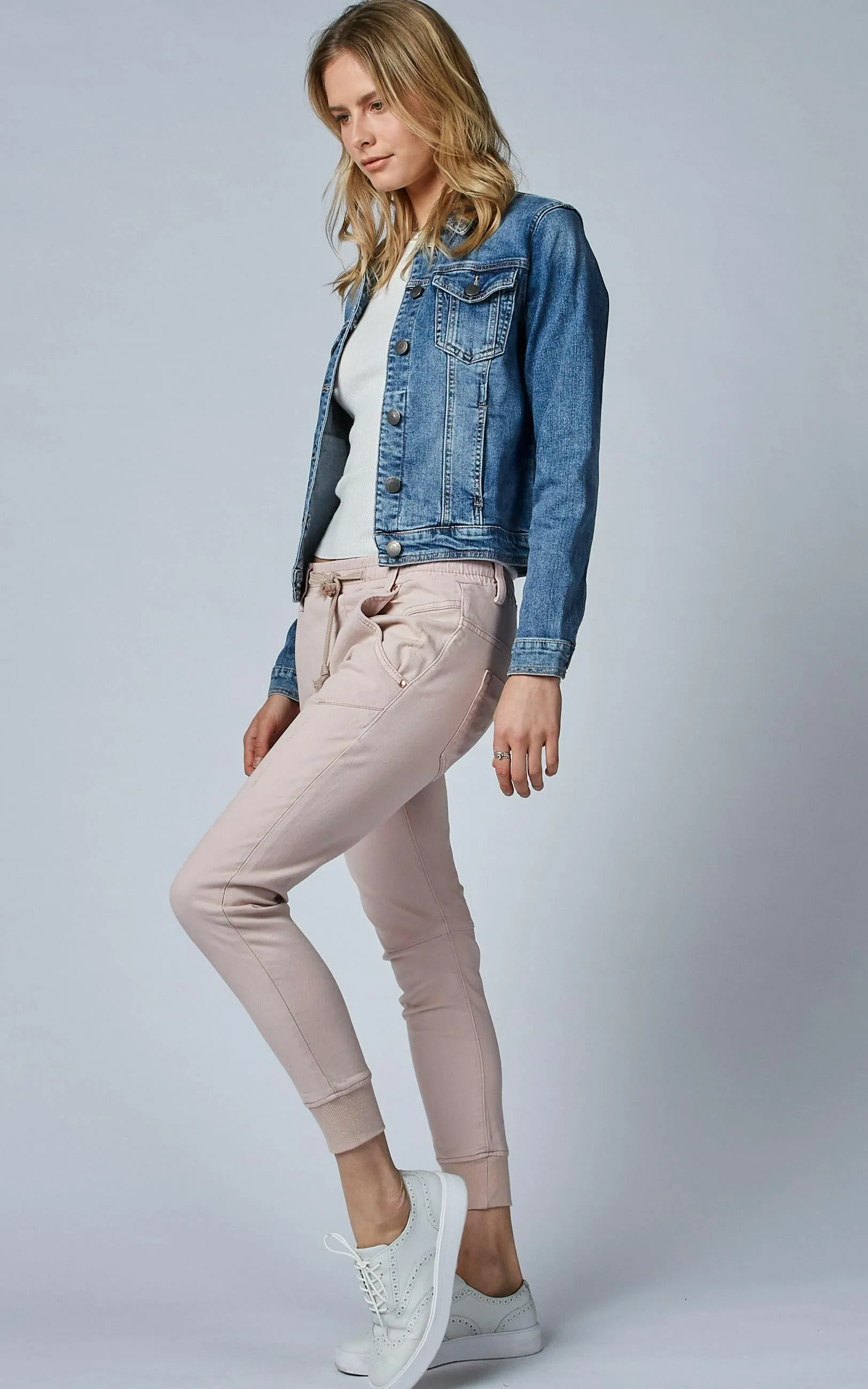 Active Rose Dust Jeans