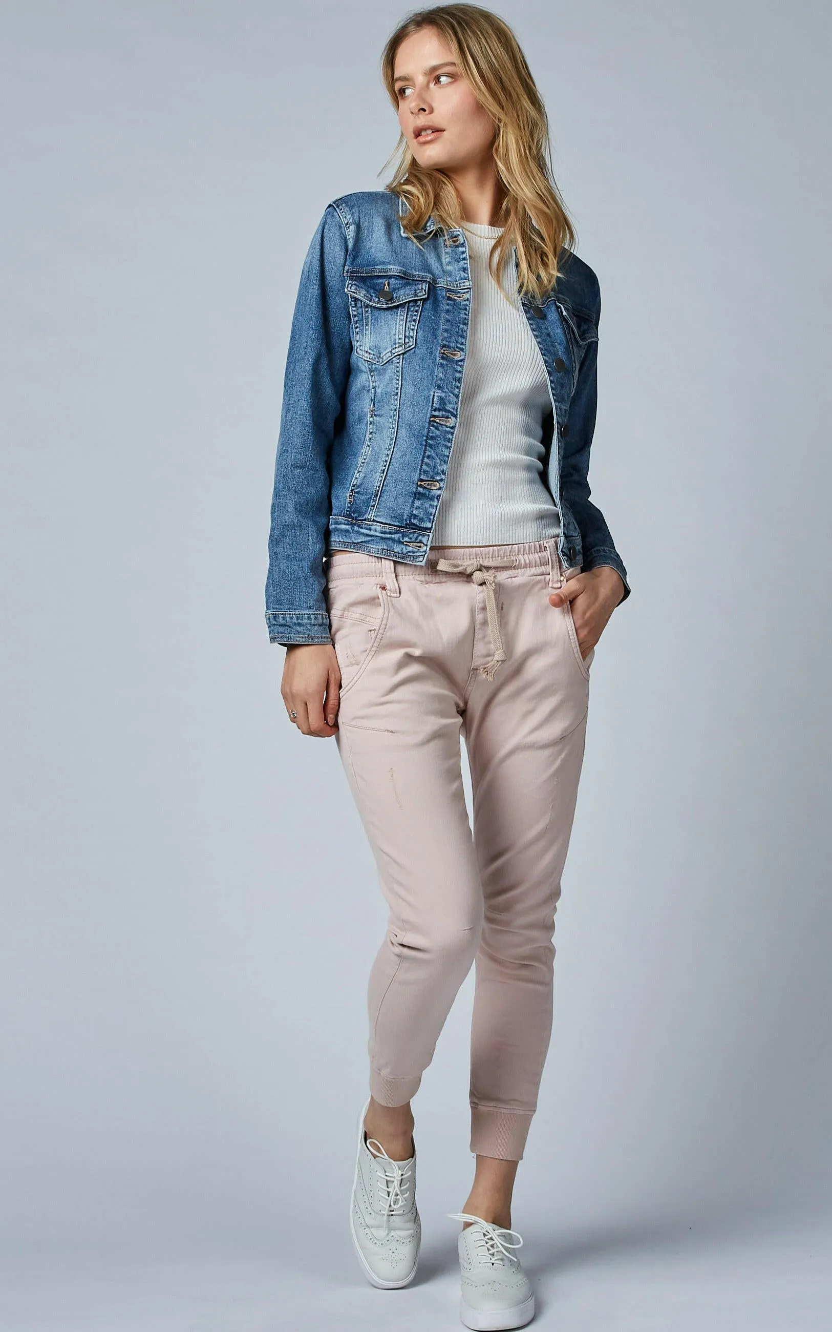 Active Rose Dust Jeans
