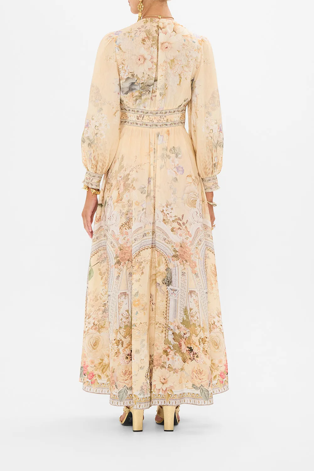 BUTTON DRESS WITH SHAPED WAISTBAND ADORNED IN ANTIQUITY