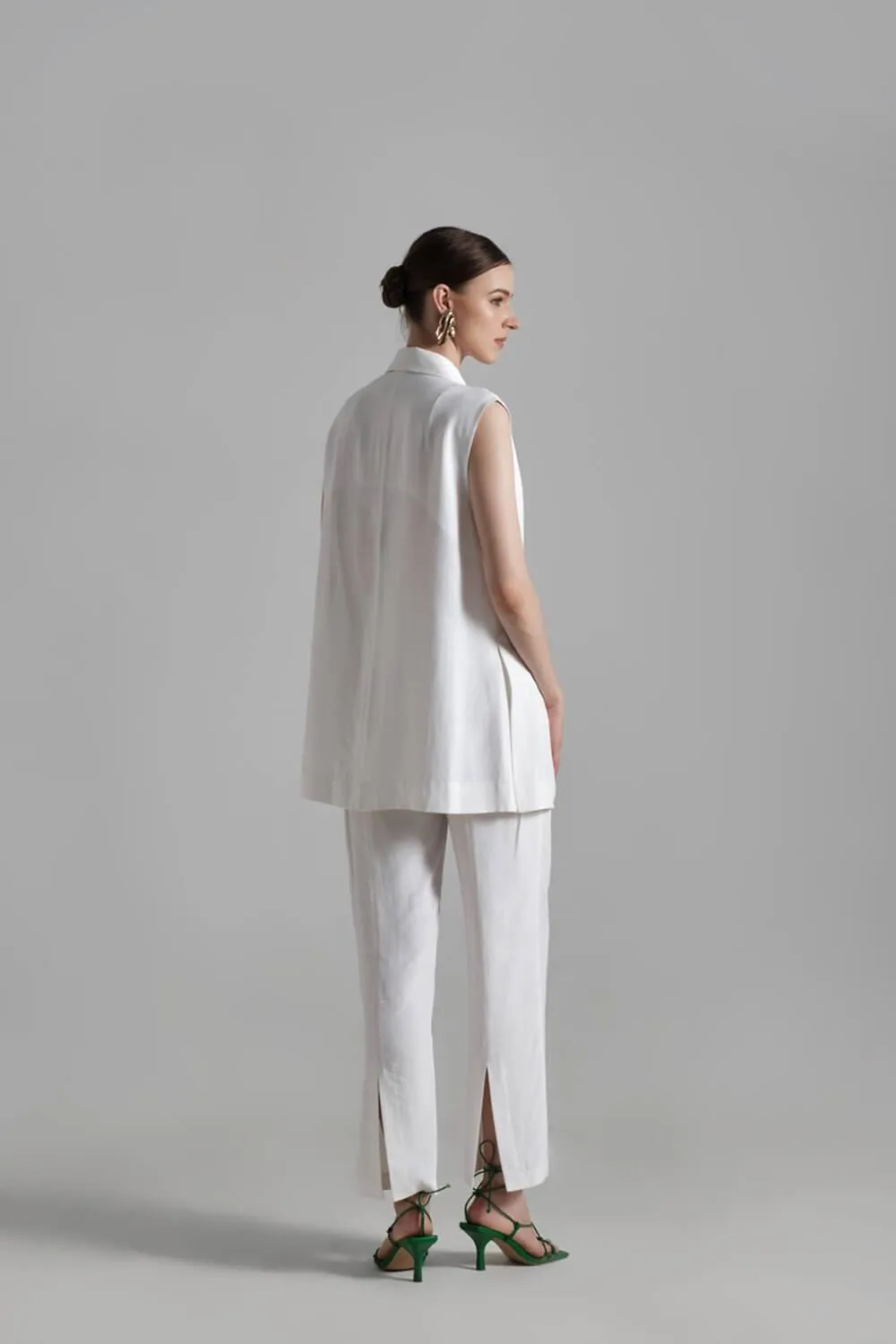 Carthy Sleeveless Coat