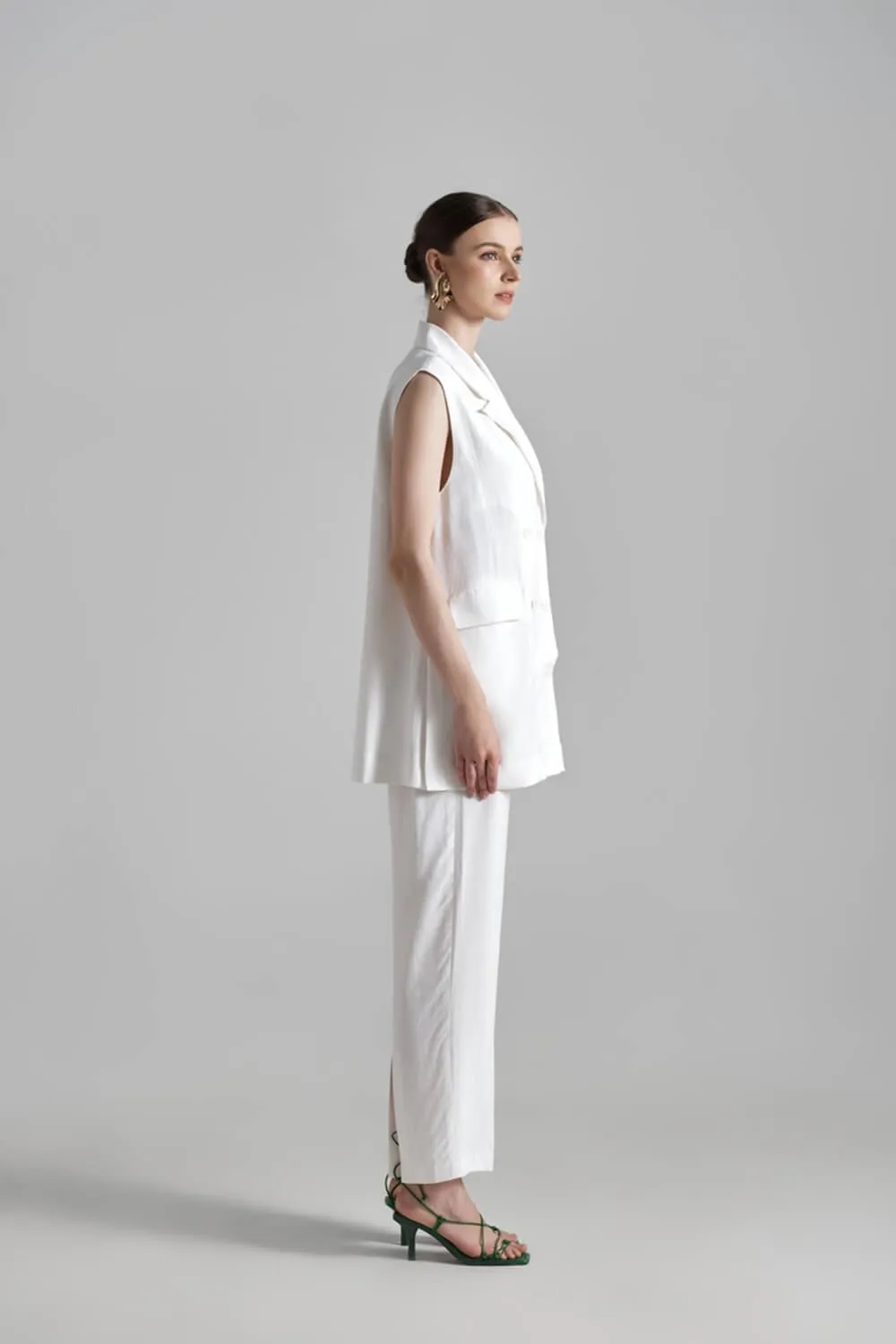 Carthy Sleeveless Coat
