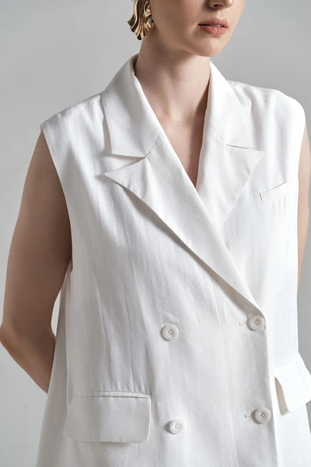 Carthy Sleeveless Coat