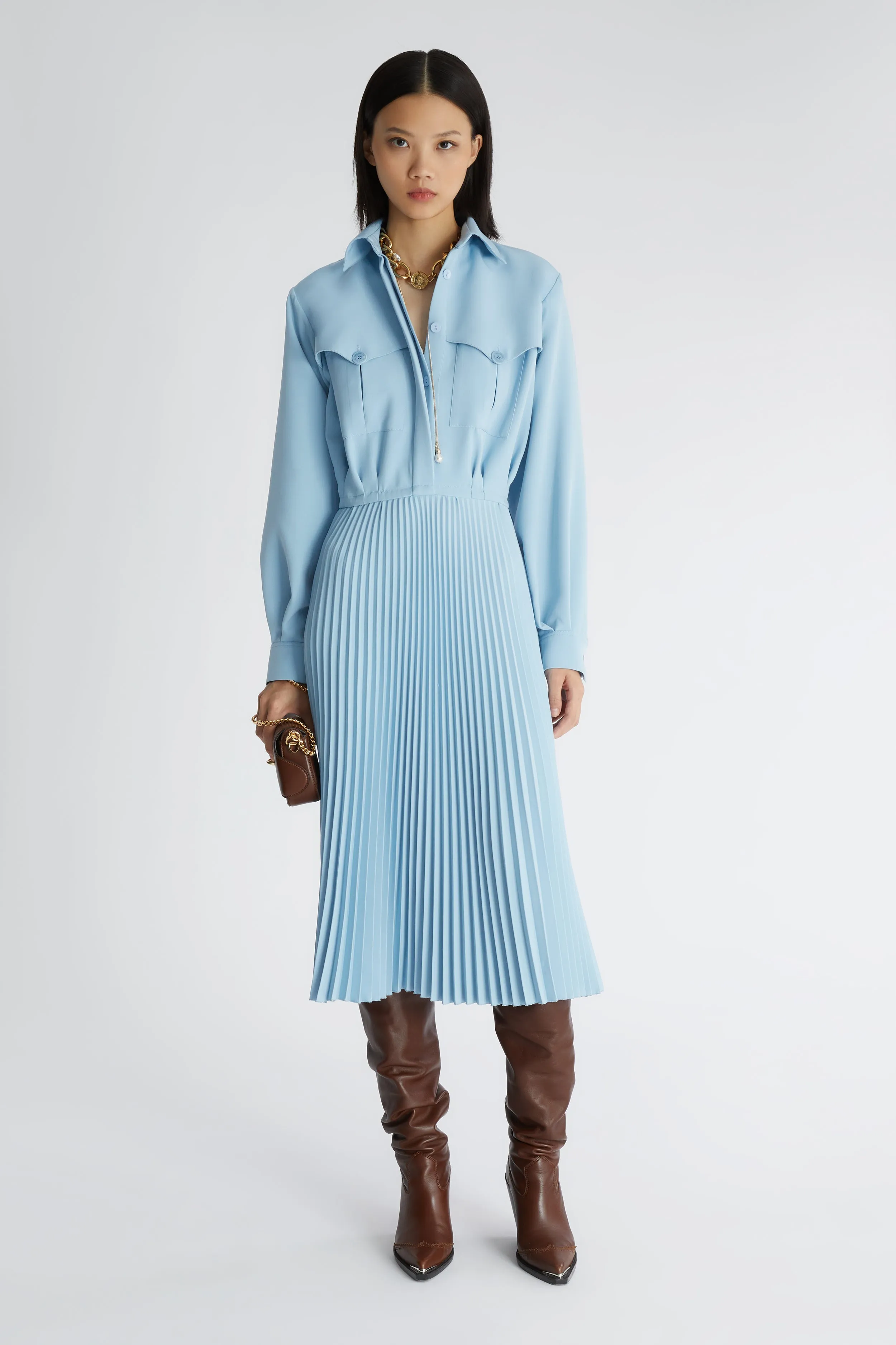 Chemisier dress with pleated skirt and pockets