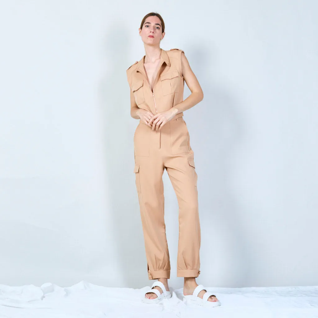 Elegant vest and trouser set with utility pockets wholesale
