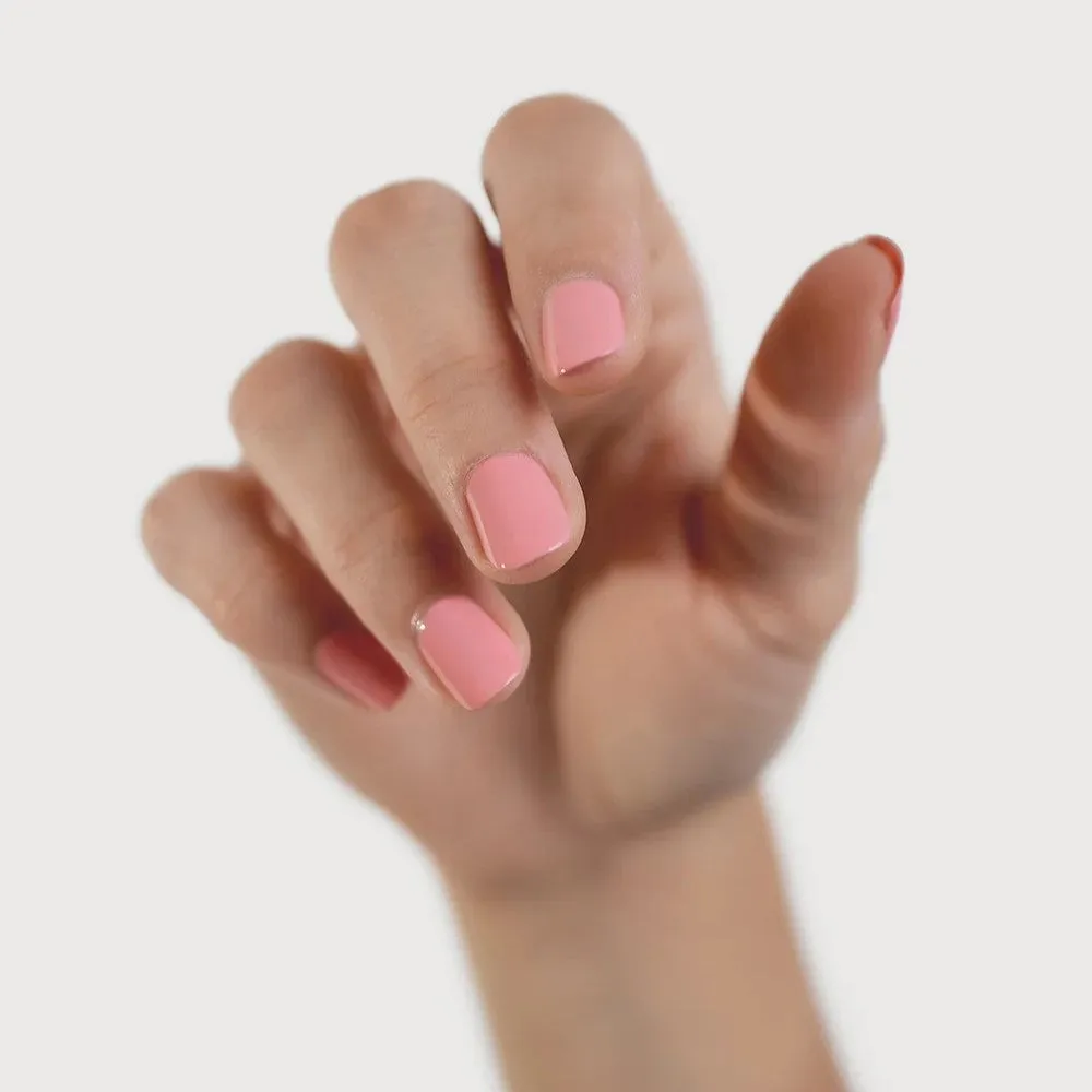 SIENNA BYRON BAY - Glowing Nail Polish