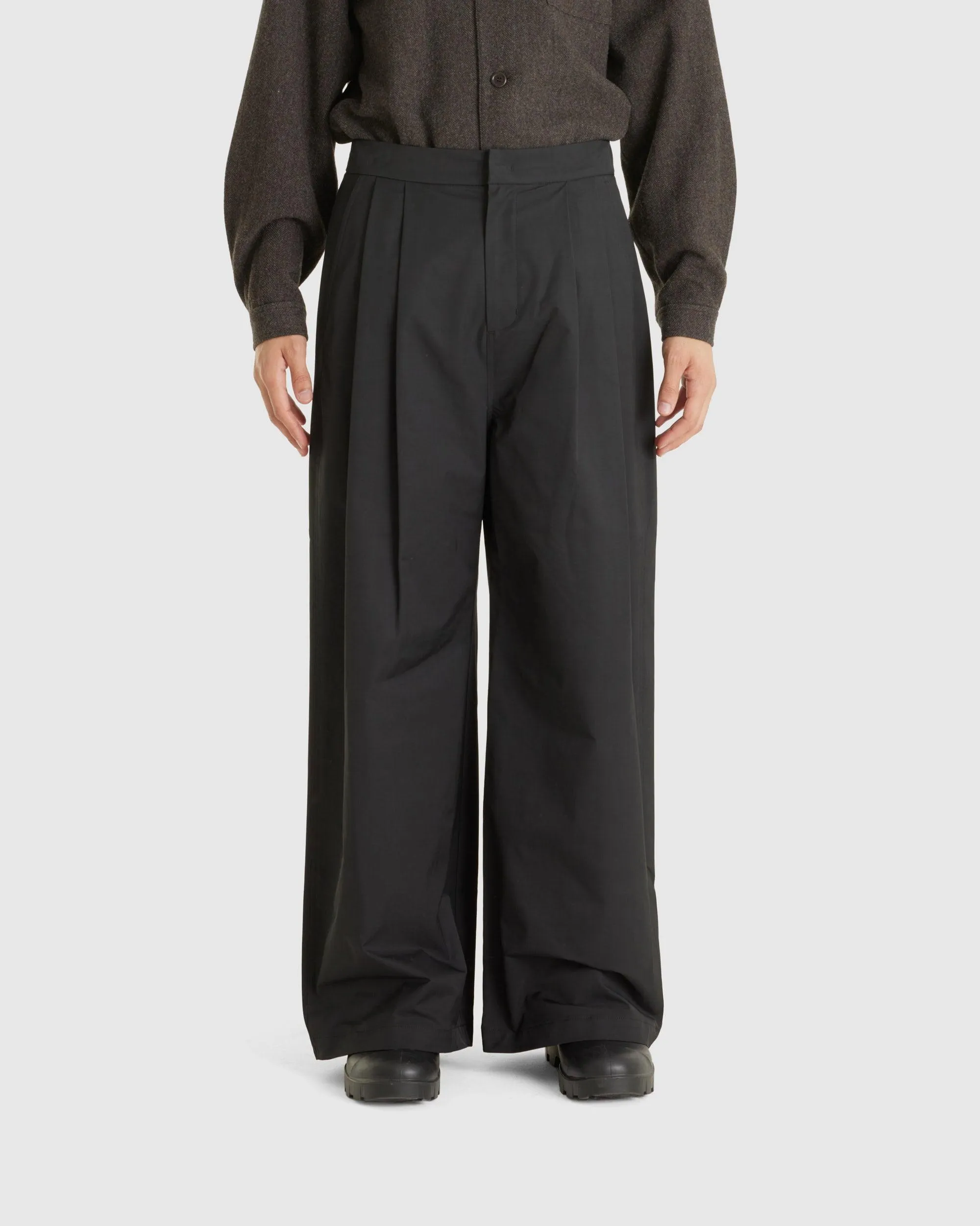Two Tuck Wide Pants